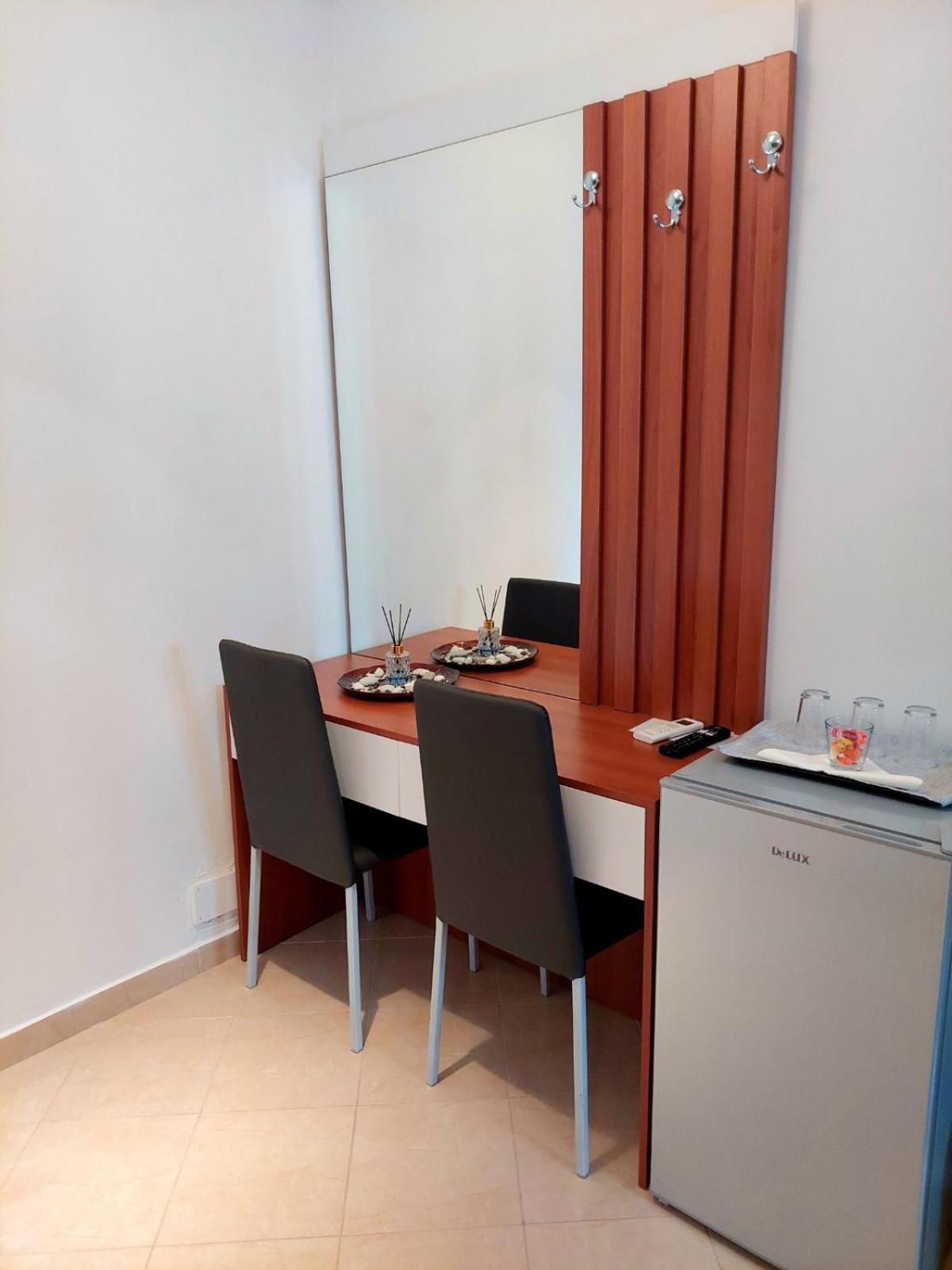 Elizabeth Apartments Himare Exterior foto